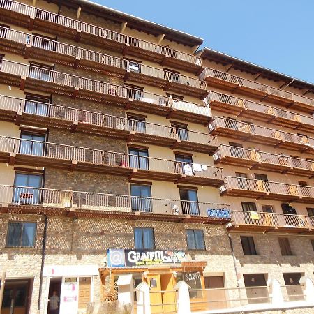 Apartamentos Grifovacances Nevada Pas De La Casa Luaran gambar