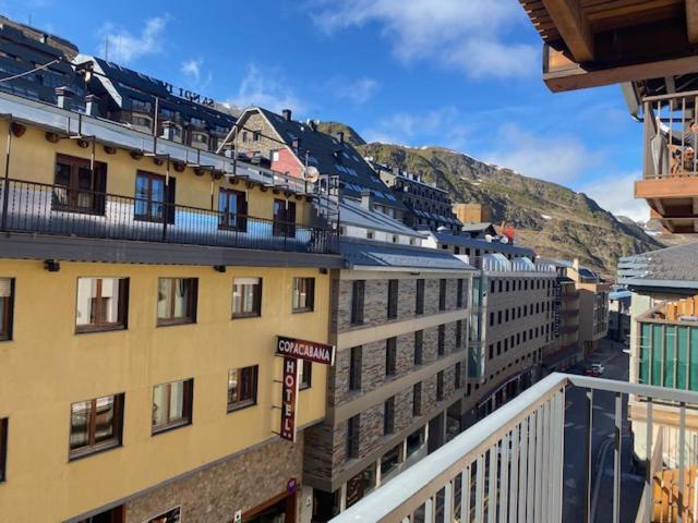 Apartamentos Grifovacances Nevada Pas De La Casa Luaran gambar